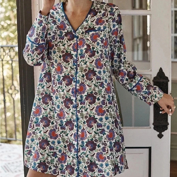 Summersalt The Cloud 9 Boyfriend Sleep Shirt Scroll Block Print in Violet & Lava - Picture 6 of 9